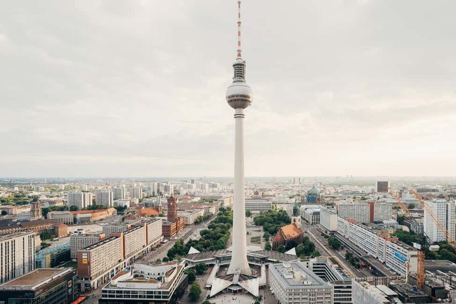 Sky Walk - 120 Meters above Berlin - Who this Sky Walk is best for, and who should skip