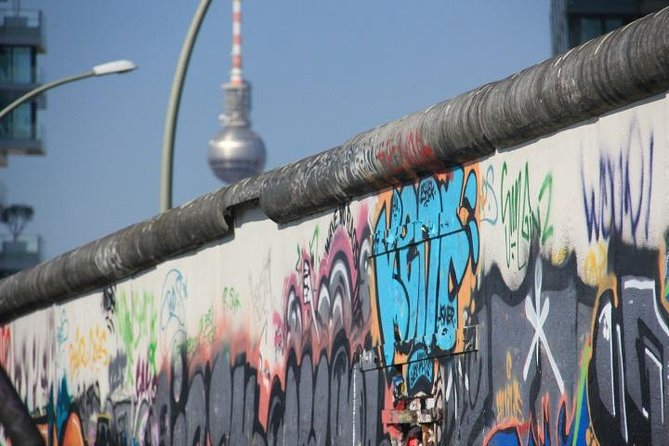 Small-Group Berlin Sightseeing and Food Tour of Prenzlauer Berg and Mitte - Price and what you get for $301.20