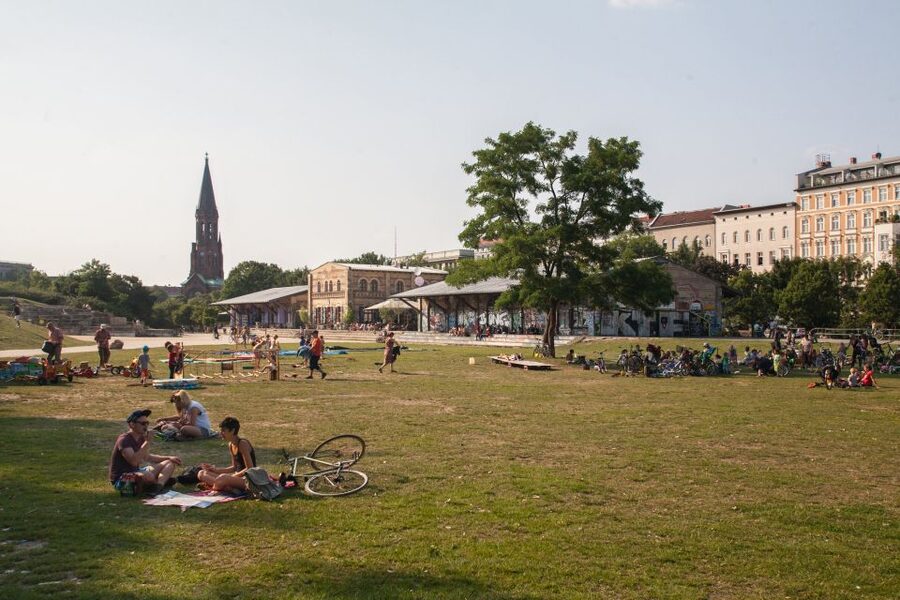 Small Group Tour: "Wild Kreuzberg" - Oranienstraße and Oranienhöfe, the punk district vibe you can actually feel
