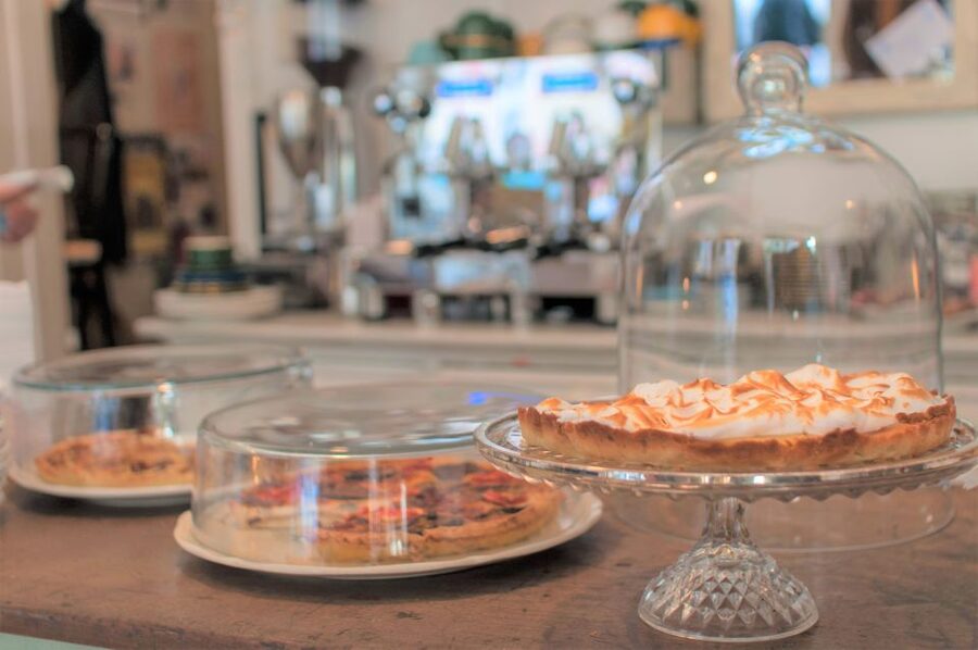 St. Pauli: Guided Food Tour with 5 Tastings - Key highlights at a glance