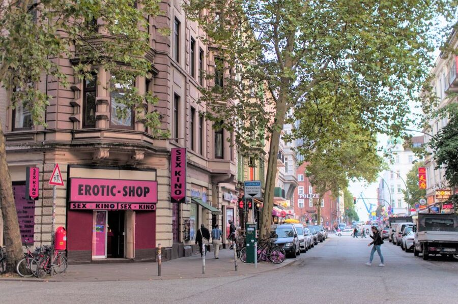St. Pauli: Guided Food Tour with 5 Tastings - Stop 3: the stories behind the streets, from contract killers to Jack imitators