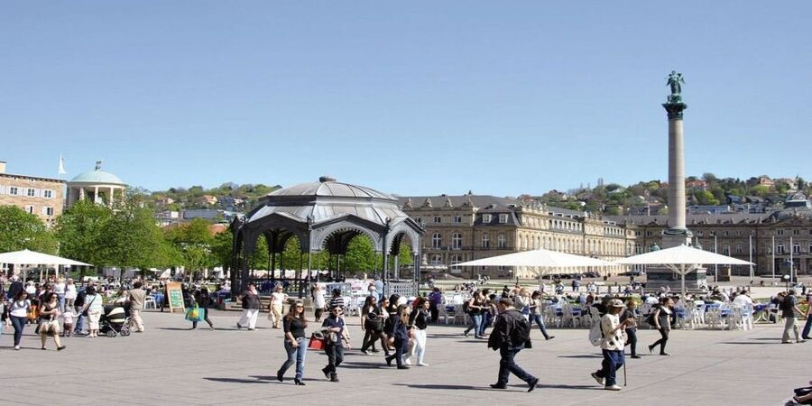 Stuttgart: City Highlights - Guided Walking Tour - Art museum facade contrast: the modern Stuttgart that shows up in one stop