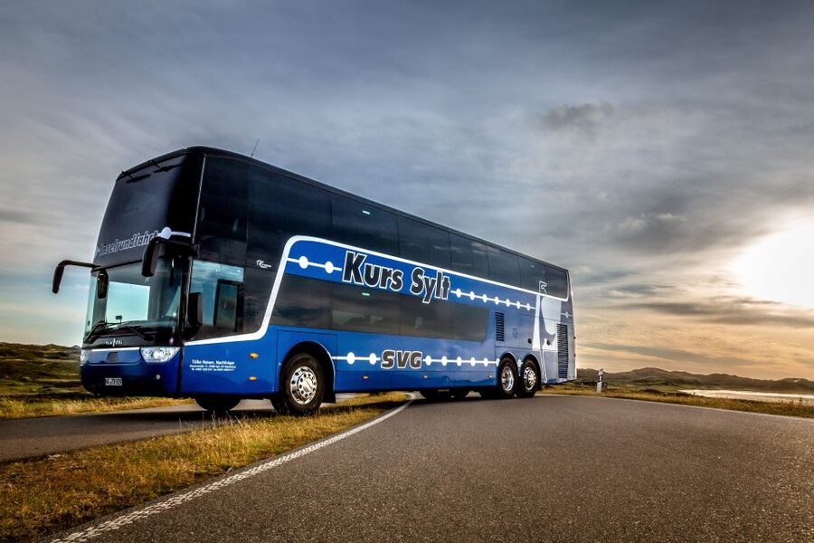 Sylt: Guided Island Tour by Bus with Sylt Highlights - Getting your bearings on Sylt from a modern bus