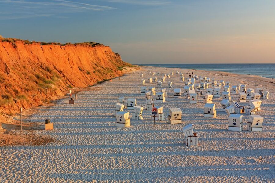Sylt: Guided Island Tour by Bus with Sylt Highlights - Hörnumer Odde nature preserve: salty air and an optional Adler ship ride