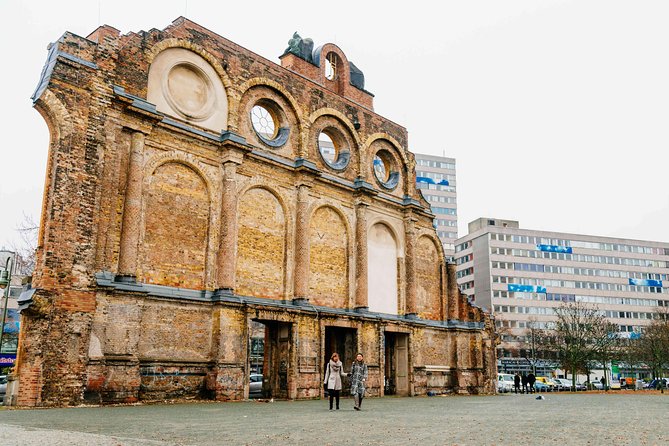 The Beauty of Berlin by Bike: Private Tour - The ride between stops: Brandenburg Gate, Potsdamer Platz, and city details