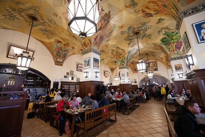 Third Reich Walking Tour Munich - Meeting point, timing, and what the 2.5 hours really feel like