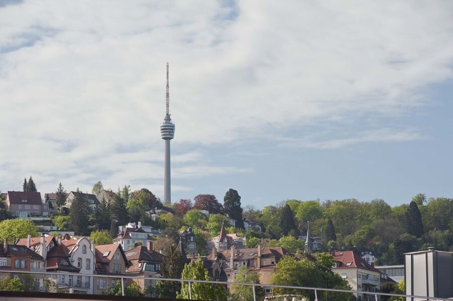 Tickets SWR Fernsehturm Stuttgart - From the entry to the view: what the observation deck experience feels like
