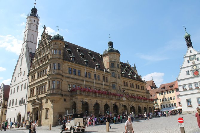 Tour to Rothenburg ob der Tauber from Nuremberg in Spanish - Murallas, puertas y torres: el recorrido comienza donde la ciudad se defiende