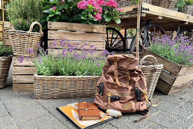 Treasure Hunt through Hamburg's Hafencity - Stop 1: Elbphilharmonie, the big landmark clue