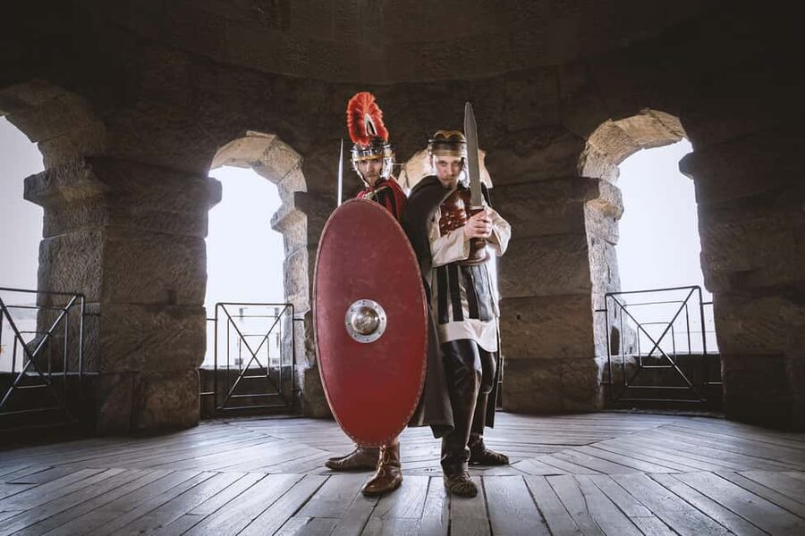 Trier: Adventure tour: "The Secret of the Porta Nigra" - First impressions at the Porta Nigra entrance