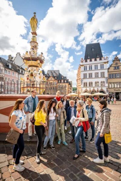 City Walking Tour