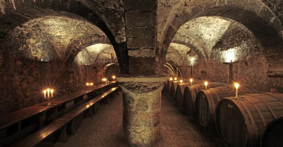 Trier: Discovery Tour - Germany's Oldest Wine Cellar - Roman wine storage in Trier, and why it matters
