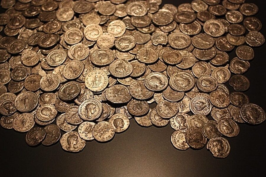 Trier: Solve the Mystery of the Merchant's Gold! - The 1.3 km Walk: Easy Distance, Real City Momentum