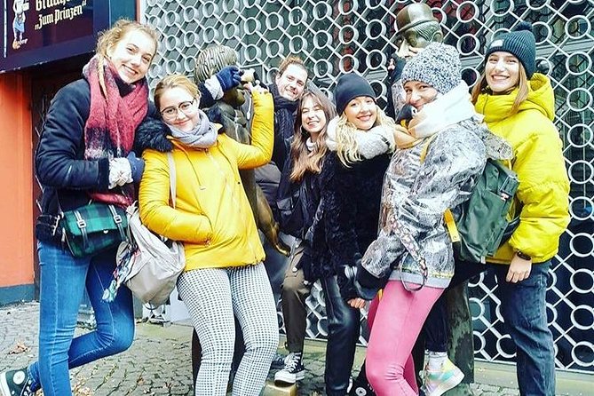 Walking tour of Cologne: The essential and unmissable - Stop 4 Fischmarkt and San Martín el Grande: Fishermen’s Market Atmosphere