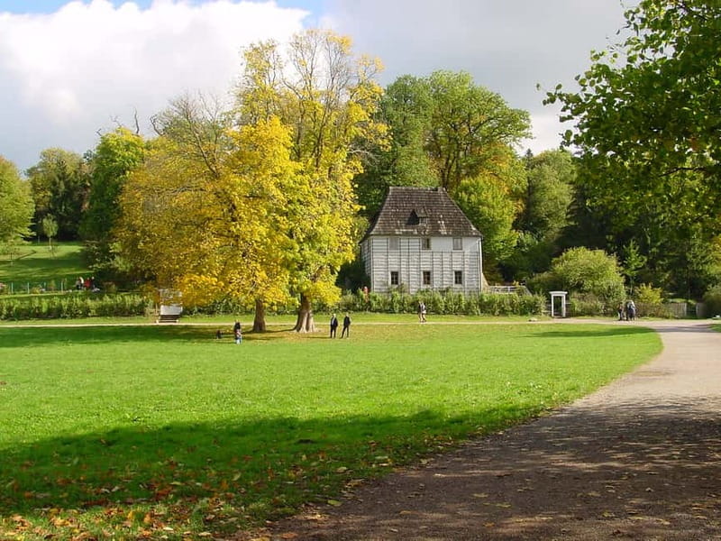 Weimar: Die Highlights auf eigene Faust entdecken - A self-guided riddle walk through Weimar’s most famous names