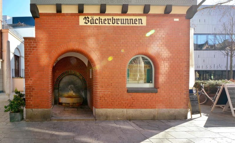 Wiesbaden: City whispers - Schlossplatz and the Market Church: finishing at Wiesbaden’s civic heart