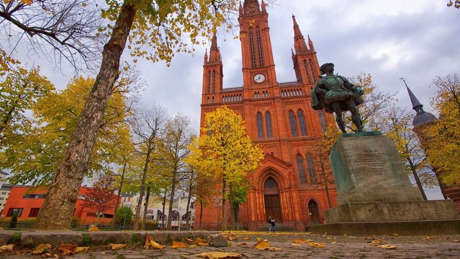 Wiesbaden: Private Walking Tour with a Guide - Kurhaus Colonnade, Old City Hall, New City Hall: Reading the 19th-Century Details