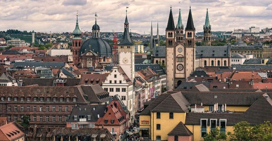 Würzburg: Private Walking Tour With Professional Guide - Why Würzburg’s wine story feels real on foot